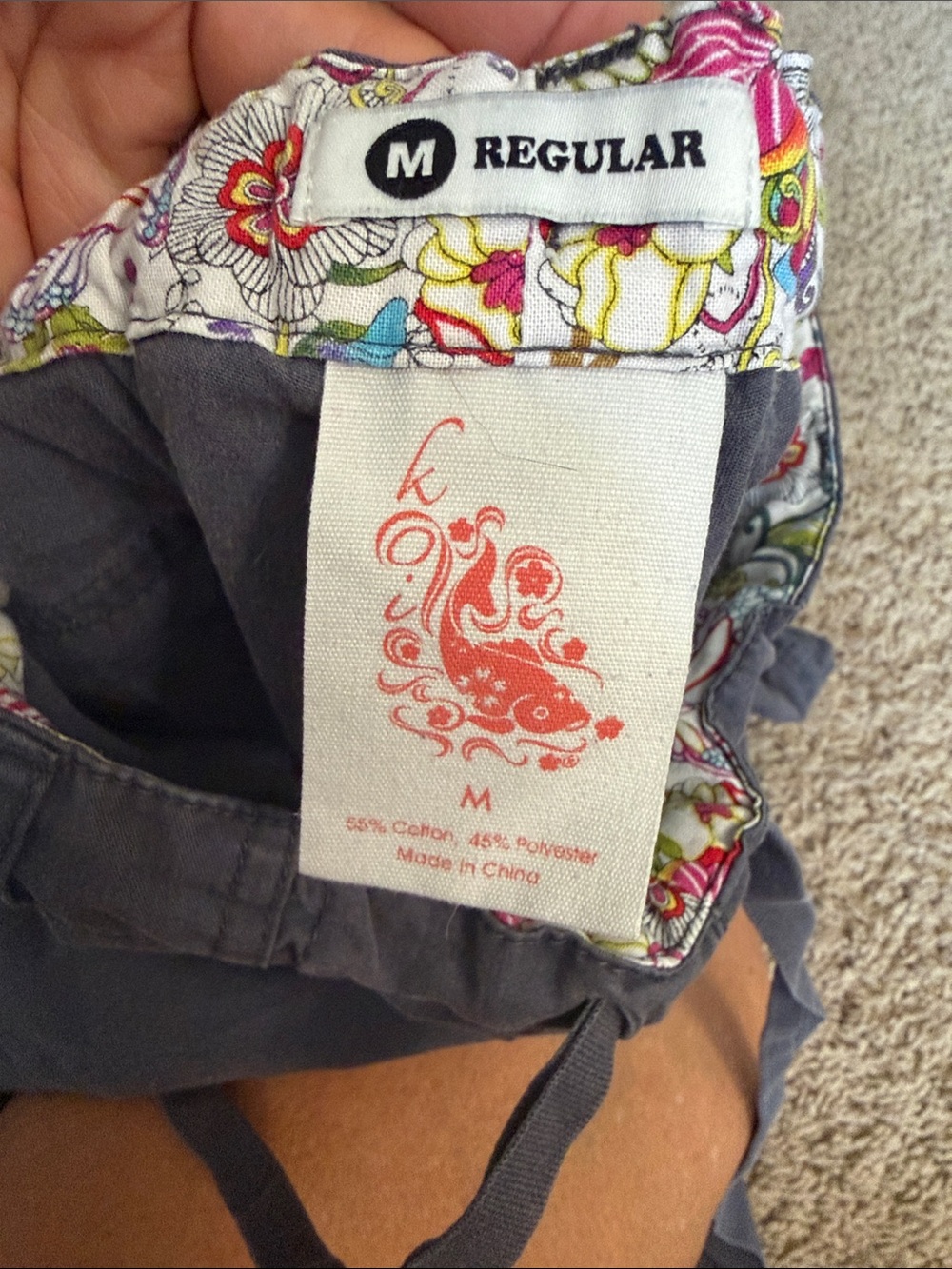 Koi gray Lindsey style medium, regular scrub pants